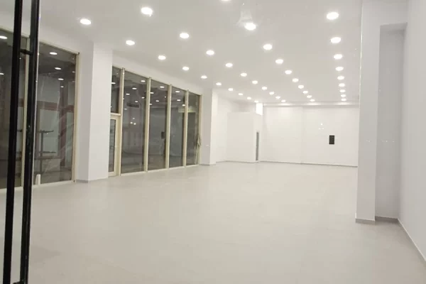 Ambient biznesi me qera 1+1 ne Tirane - 4,210 Euro