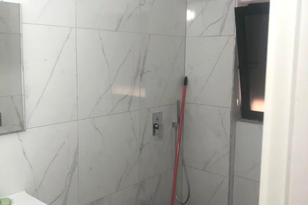 Appartamento in vendita a Tirana 3+1, Arredato