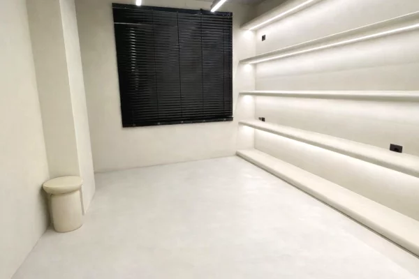 Appartamento in vendita a Tirana 1+1, Vuoto