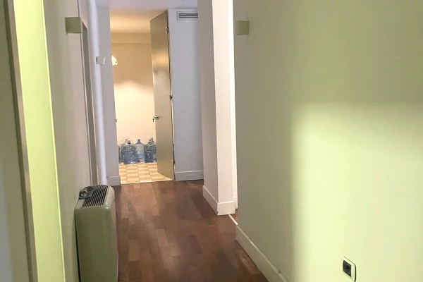 Appartamento in vendita a Tirana 3+1, Arredato