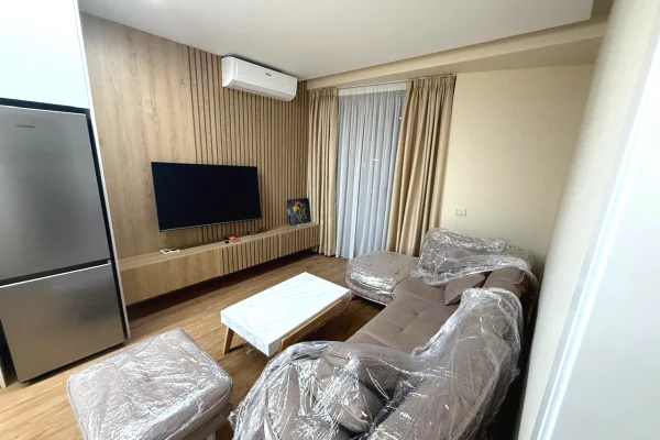 Appartamento in affitto a Tirana 2+1, Arredato