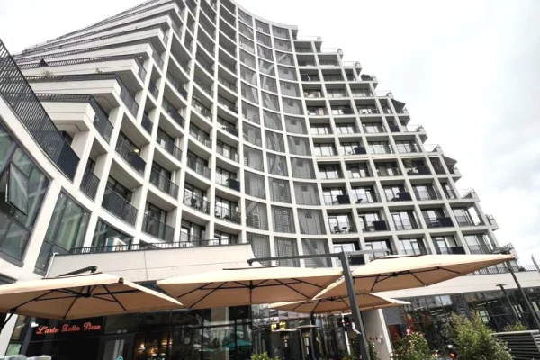 Apartament 1+1 Super i Mobiluar | Lake View, Rruga e Kosovareve ✨