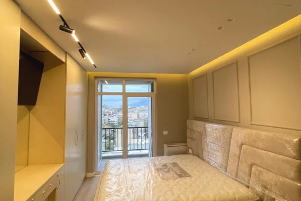 Shtepi ne shitje Apartament ne Tirane, 2+1, Mobilimi E mobiluar, Pagesa 253,210  Euro.