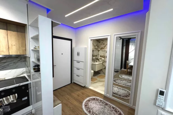 Appartamento in affitto a Tirana 1+1, Arredato