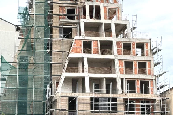 House for Sale 2+1 in Tirana - 313,400 Euro