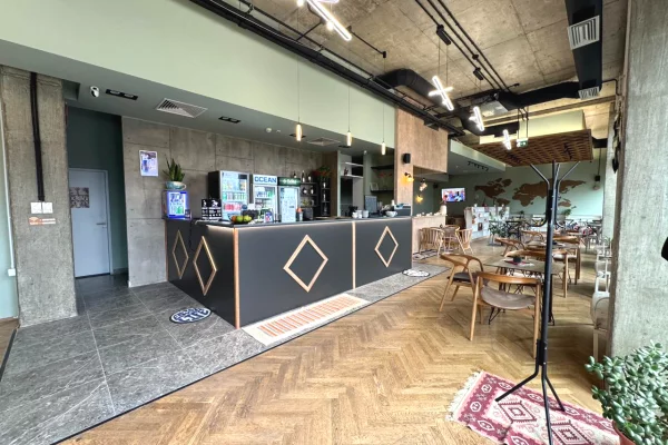 Business Property in Sale 2+1 in Tirana - 33,000,009 Leke