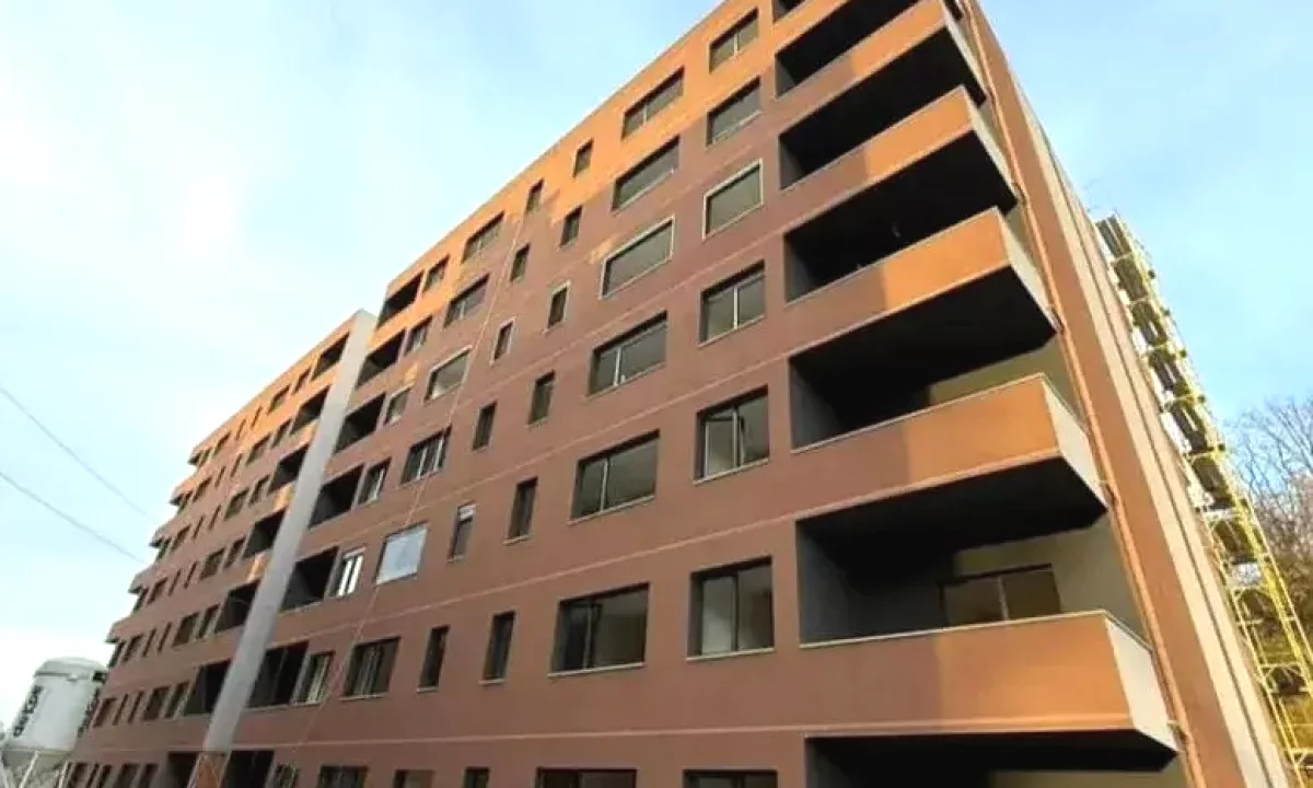 Shtepi ne shitje Apartament ne Tirane, 2+1, Mobilimi Bosh, pa mobiluar, Pagesa 227,979  Euro.