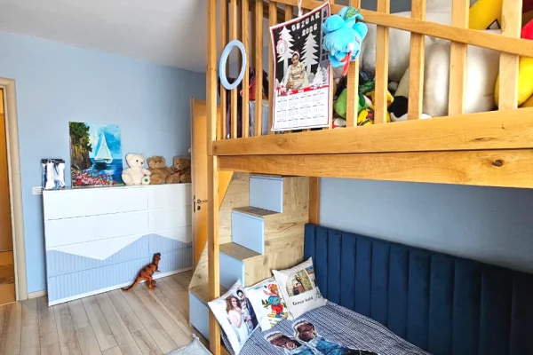 Shtepi ne shitje Apartament ne Tirane, 2+1, Mobilimi E mobiluar, Pagesa 212,009  Euro.