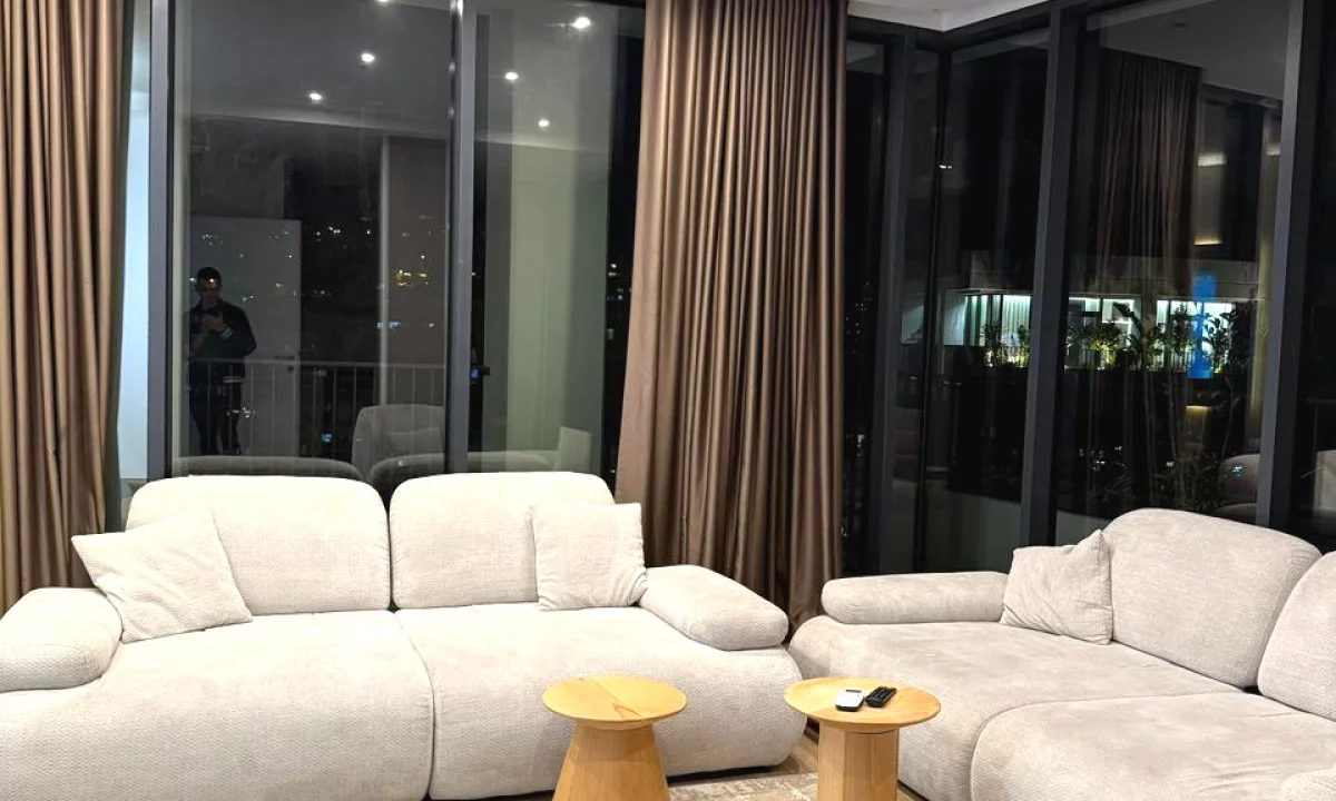 Shtepi ne shitje Apartament ne Tirane, 2+1, Mobilimi E mobiluar, Pagesa 550,009  Euro.