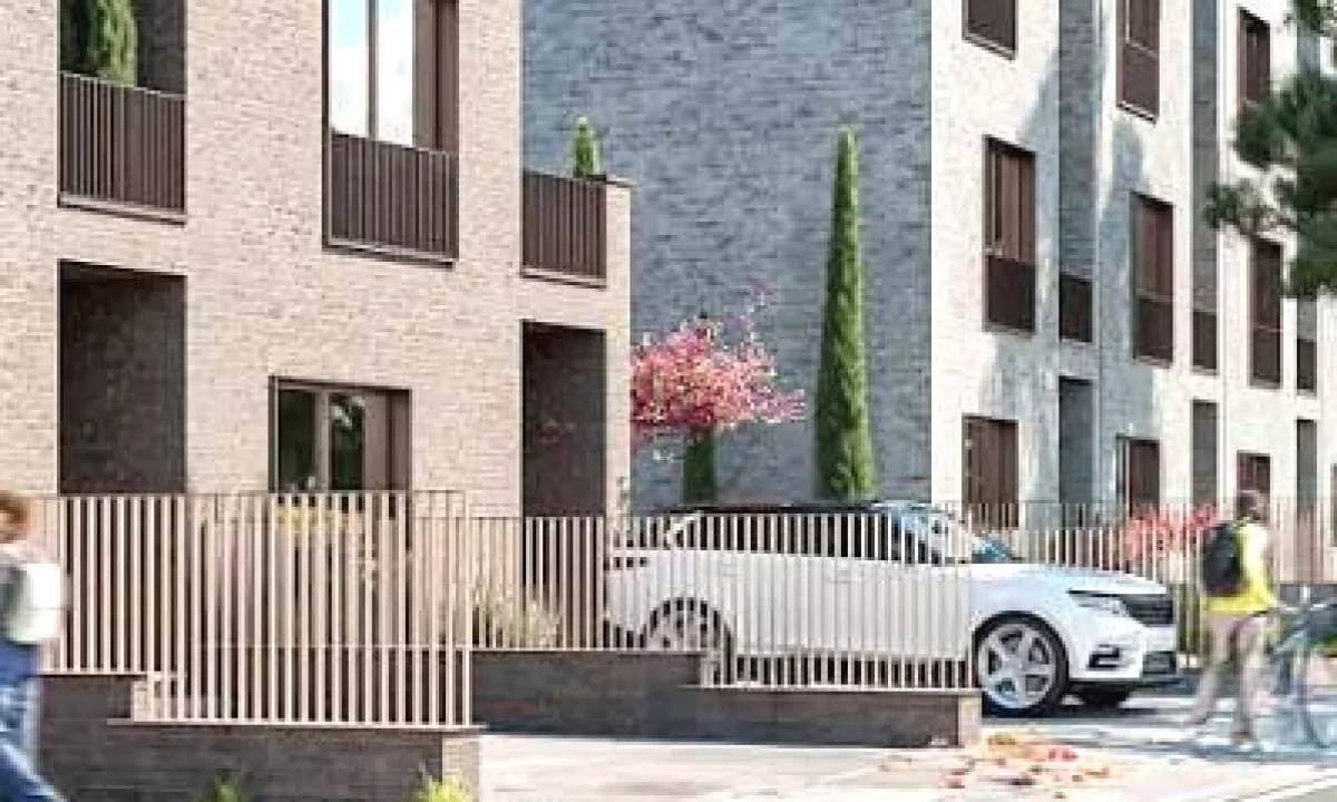 Shtepi ne shitje Apartament ne Tirane, 2+1, Mobilimi Bosh, pa mobiluar, Pagesa 339,912  Euro.