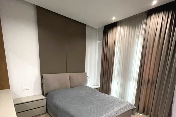 Shtepi me qera Apartament ne Tirane, 1+1, Mobilimi E mobiluar, Pagesa 845  Euro.