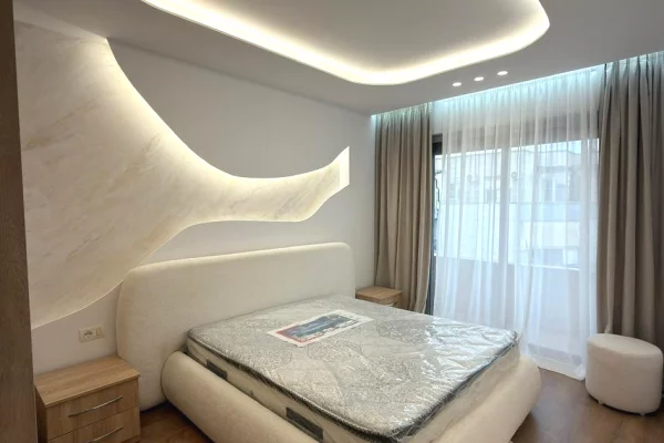 Appartamento in vendita a Tirana 1+1, Arredato