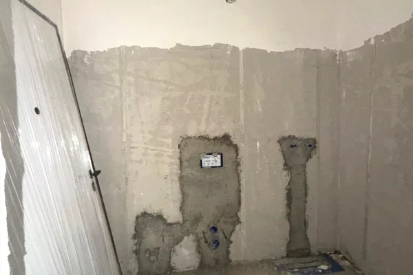 Shtepi ne shitje Apartament ne Tirane, 2+1, Mobilimi Bosh, pa mobiluar, Pagesa 122,176  Euro.
