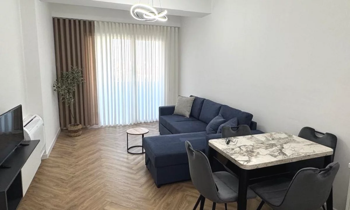 Shtepi me qera Apartament ne Tirane, 1+1, Mobilimi E mobiluar, Pagesa 60,000  Leke.