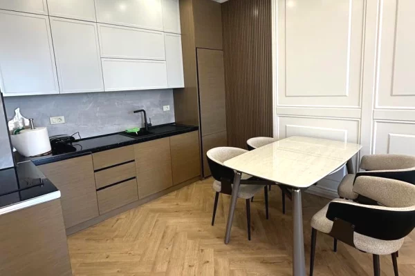 🏡 Apartament 1+1 me Qira – Golden Tower, Mine Peza ✨