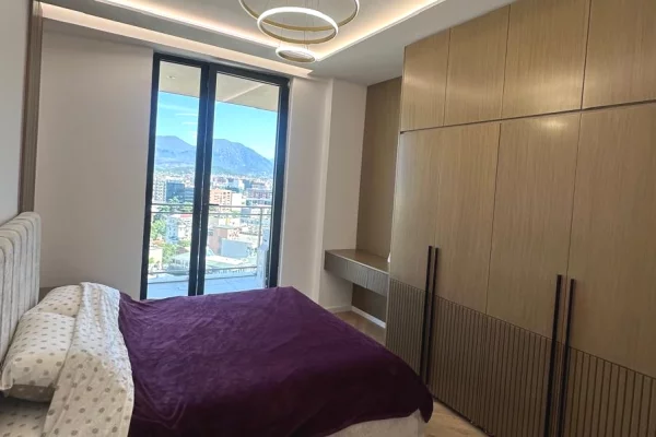 Shtepi me qera Apartament ne Tirane, 1+1, Mobilimi E mobiluar, Pagesa 850  Euro.