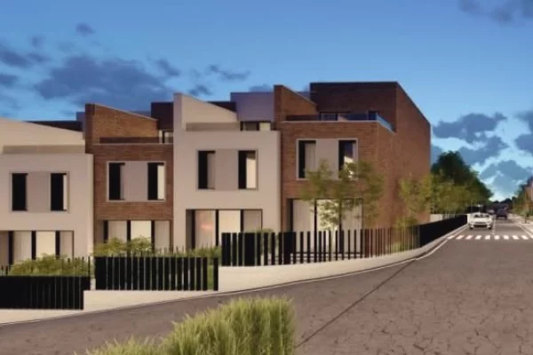 Shtepi ne shitje Duplex(shtepi me 2 kate) ne Tirane, 3+1, Mobilimi Bosh, pa mobiluar, Pagesa 500,000  Euro.
