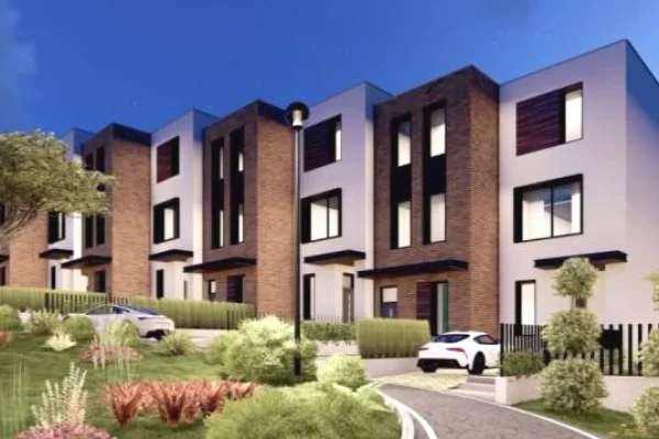 Shtepi ne shitje Duplex(shtepi me 2 kate) ne Tirane, 3+1, Mobilimi Bosh, pa mobiluar, Pagesa 500,000  Euro.