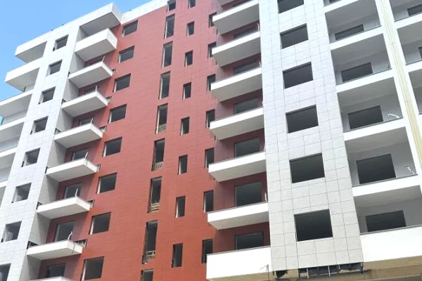 Shtepi ne shitje Apartament ne Tirane, 1+1, Mobilimi Bosh, pa mobiluar, Pagesa 80,500  Euro.