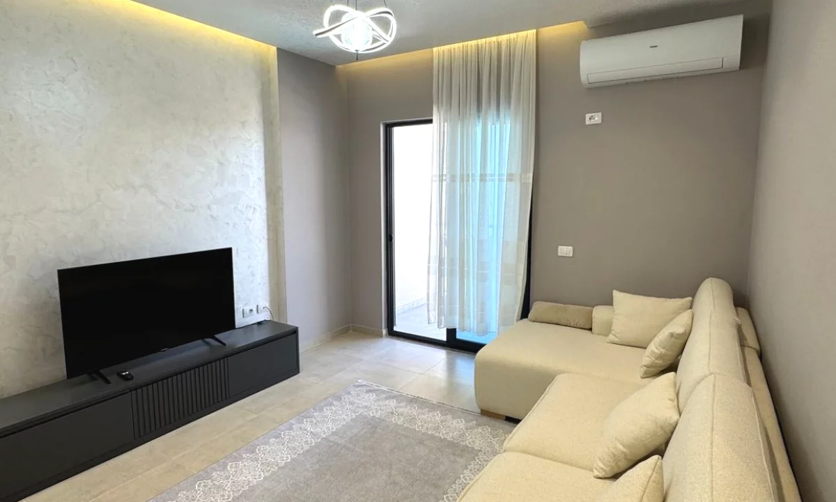Shtepi ne shitje Apartament ne Durres, 1+1, Mobilimi E mobiluar, Pagesa 150,000  Euro.