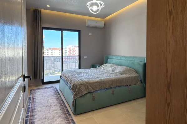 Shtepi ne shitje Apartament ne Durres, 1+1, Mobilimi E mobiluar, Pagesa 150,000  Euro.