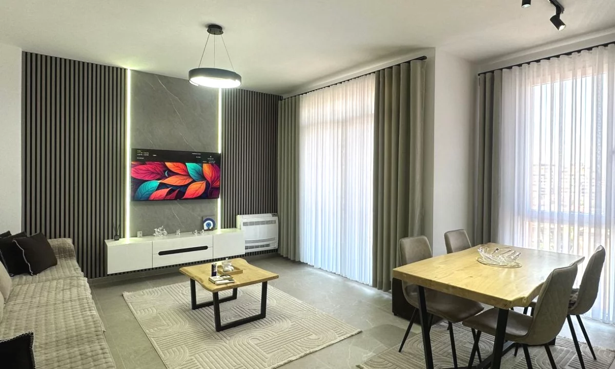Shtepi me qera Apartament ne Tirane, 1+1, Mobilimi E mobiluar, Pagesa 60,000  Leke.