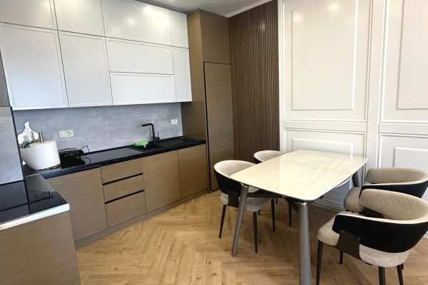 Shtepi me qera Apartament ne Tirane, 1+1, Mobilimi E mobiluar, Pagesa 850  Euro.