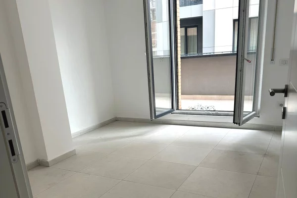 🏢 Jepet me Qira Zyre 3 Ambiente Pune – Bulevardi i Ri, Paskuqan ✨
