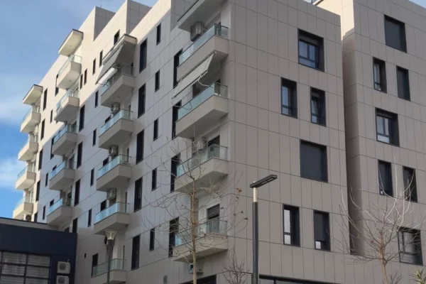 Shtepi ne shitje 2+1 ne Tirane - 235,000 Euro