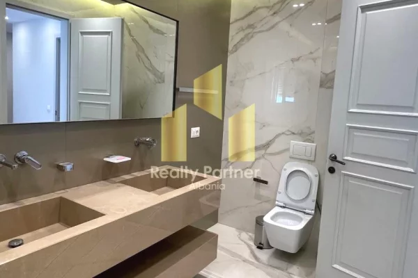 Shtepi ne shitje Apartament ne Tirane, 2+1, Mobilimi E mobiluar, Pagesa 500,000  Euro.