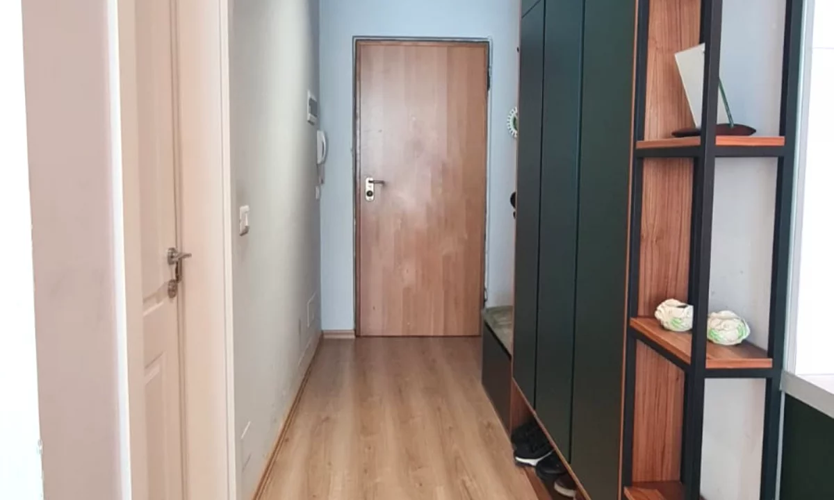 Shtepi ne shitje Apartament ne Tirane, 2+1, Mobilimi E mobiluar, Pagesa 25,000,000  Leke.