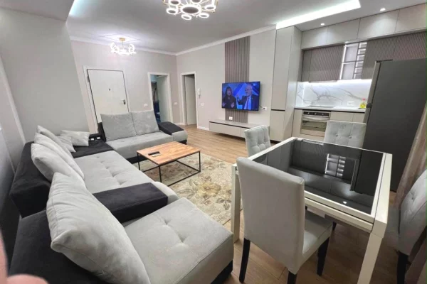 🏠 JEPET ME QIRA | APARTAMENT 2+1  📍 Pranë Kodrës së Diellit 1