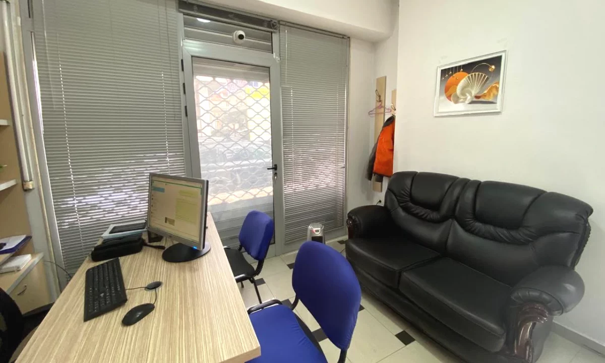 🏢✨ JEPET ME QIRA AMBIENT BIZNESI – PRANE PROKURORISE ✨ 