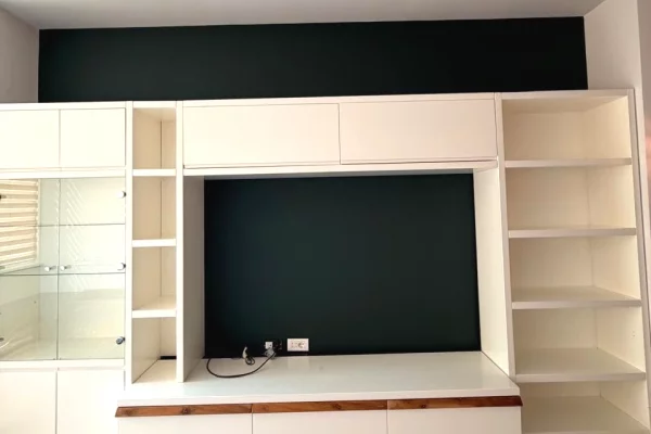 Shtepi me qera Apartament ne Tirane, 2+1, Mobilimi Pjeserisht e mobiluar, Pagesa 100,000  Leke.