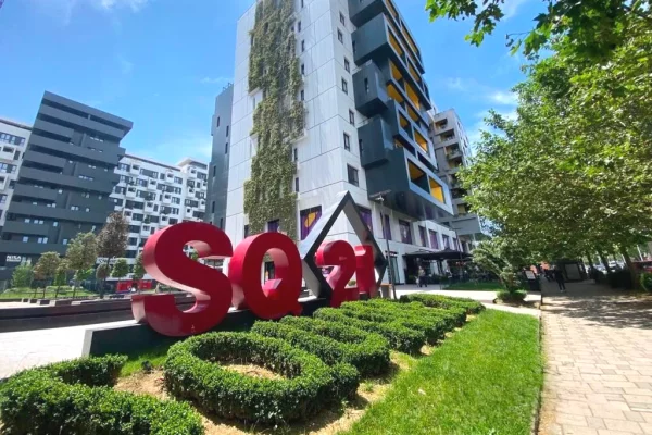 Ambient biznesi ne shitje 3+1 ne Tirane - 252,000 Euro