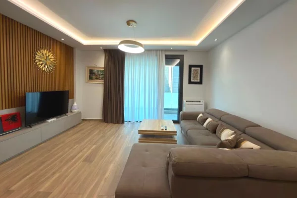 🏡 APARTAMENT PREMIUM 2+1 + 2 TUALETE ME QIRA – ZONA TEG