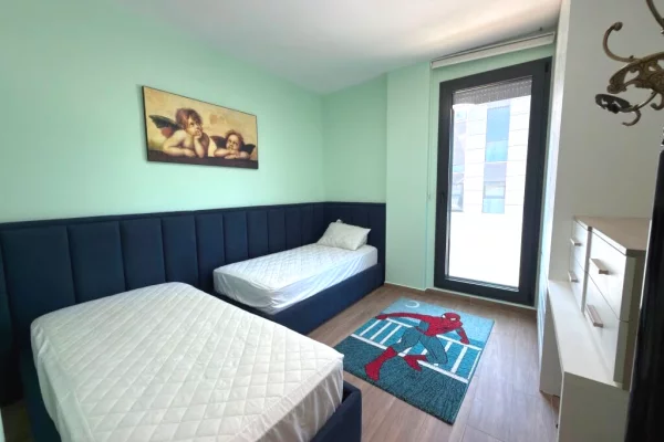 Shtepi me qera Apartament ne Tirane, 2+1, Mobilimi E mobiluar, Pagesa 1,500  Euro.