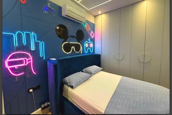 Shtepi me qera Vila Luksoze ne Tirane, 5+1, Mobilimi E mobiluar, Pagesa 3,500  Euro.