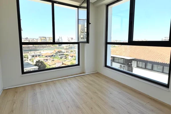 Shtepi ne shitje Apartament ne Tirane, 2+1, Mobilimi Bosh, pa mobiluar, Pagesa 245,000  Euro.