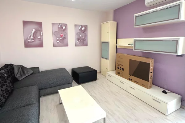 🏡 JEPET ME QIRA APARTAMENT 1+1 – PRANË BRRYLIT