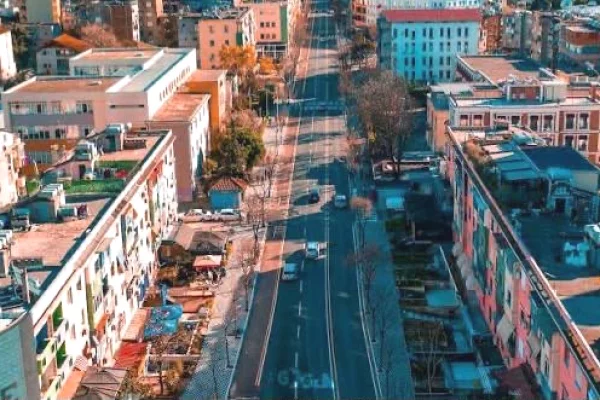 Ambient biznesi me qera 3+1 ne Tirane - 650 Euro