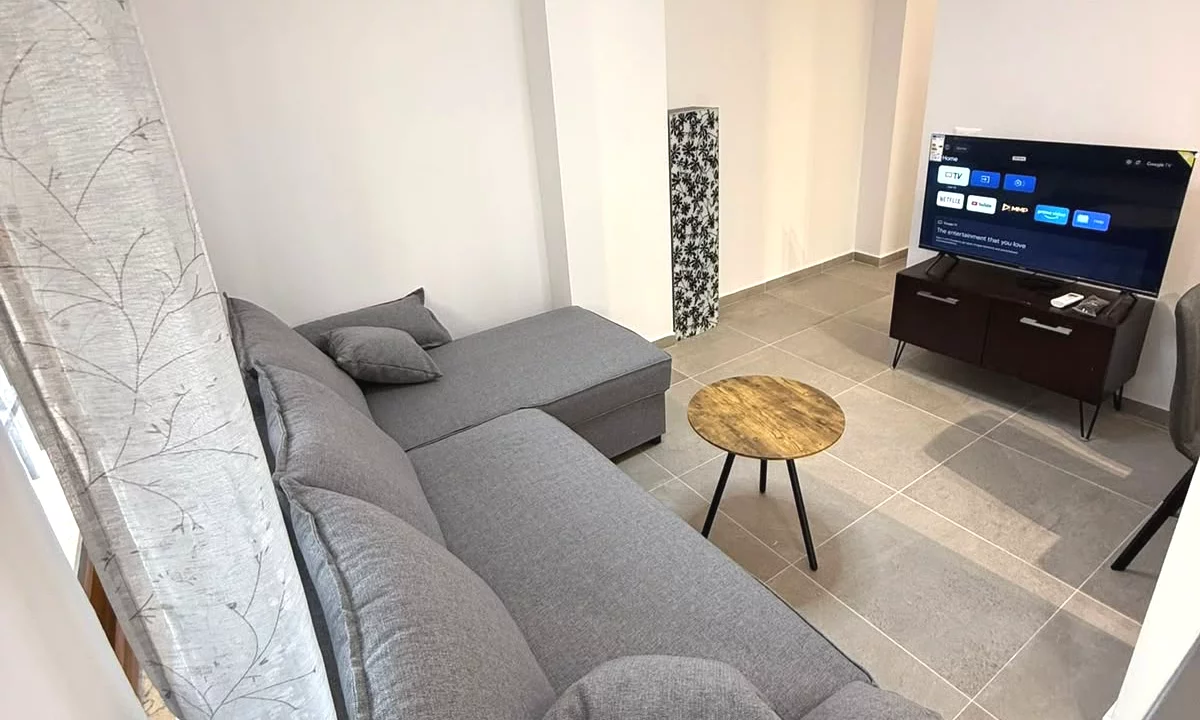 Shtepi me qera Apartament ne Tirane, 1+1, Mobilimi E mobiluar, Pagesa 52,000  Leke.