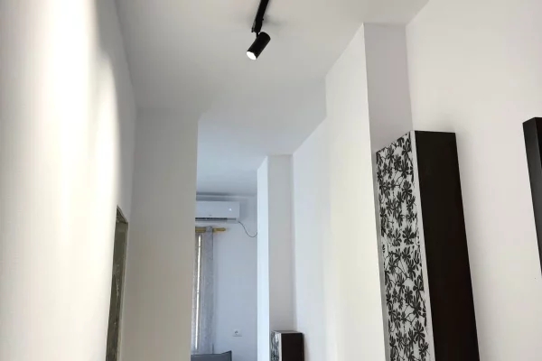 Shtepi me qera Apartament ne Tirane, 1+1, Mobilimi E mobiluar, Pagesa 52,000  Leke.