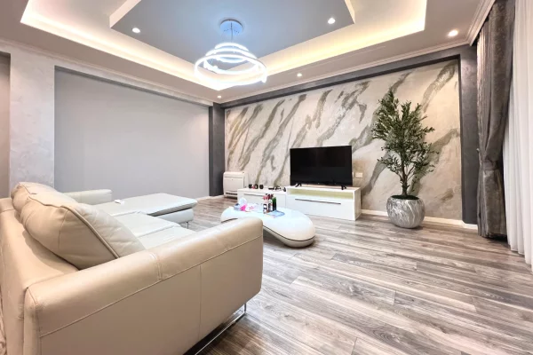 Shtepi me qera Apartament ne Tirane, 1+1, Mobilimi E mobiluar, Pagesa 900  Euro.