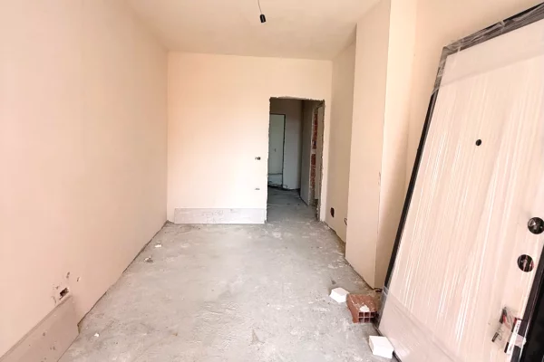 Shtepi me qera Apartament ne Tirane, 2+1, Mobilimi Bosh, pa mobiluar, Pagesa 241,500  Euro.