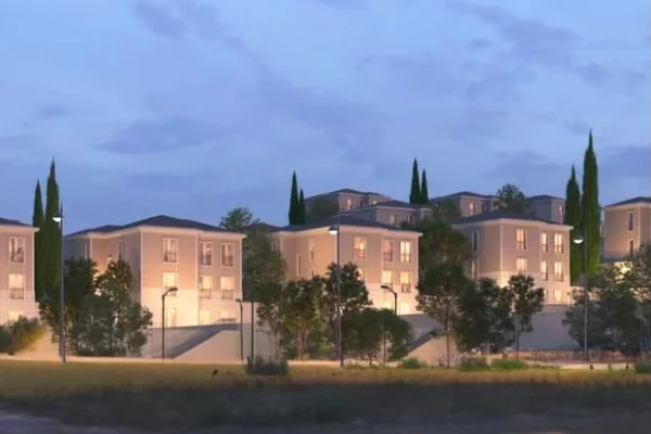 Shtepi ne shitje Vila Luksoze ne Tirane, 4+1, Mobilimi Bosh, pa mobiluar, Pagesa 850,000  Euro.