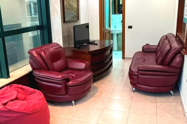  JEPET ME QIRA – AMBIENT BIZNESI | 21 DHJETORI