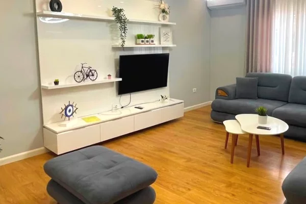 🏡 JEPET ME QIRA APARTAMENT 2+1+2 | ZOGU I ZI ✨