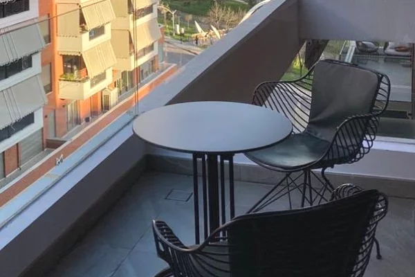 Shtepi me qera 1+1 ne Tirane - 1,200 Euro
