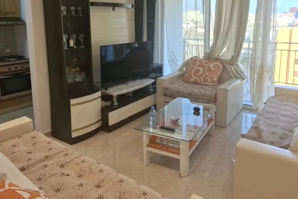 Shtepi me qera Apartament ne Tirane, 2+1, Mobilimi E mobiluar, Pagesa 60,000  Leke.